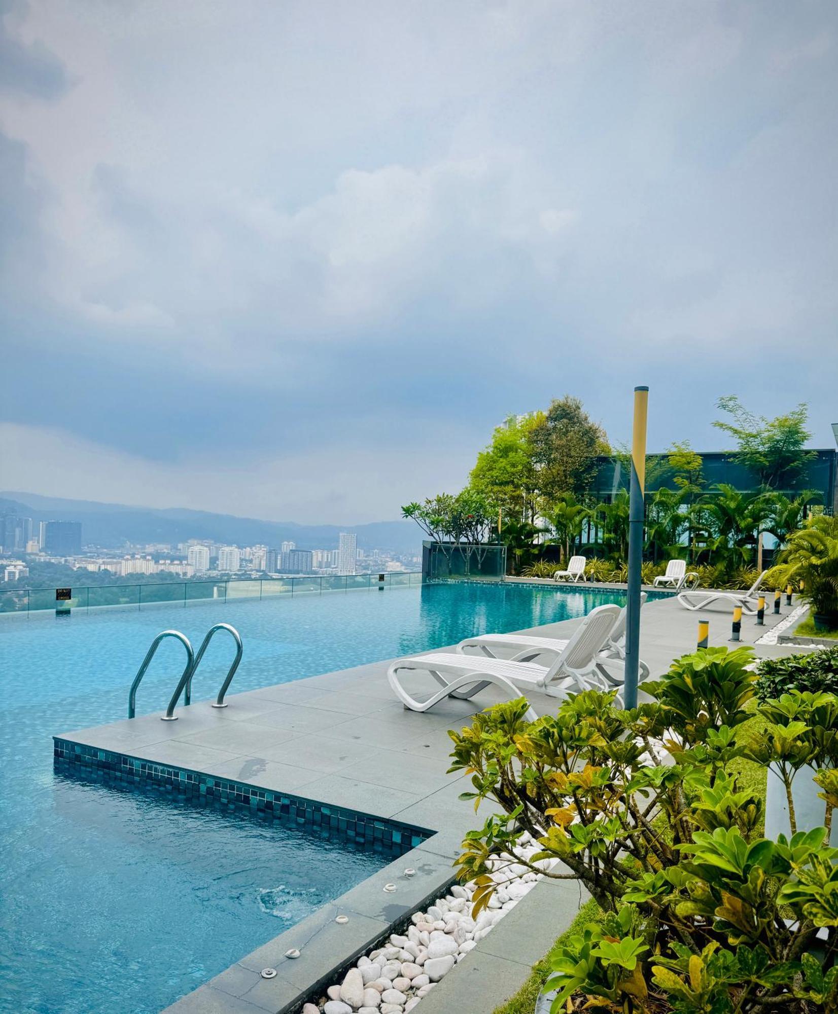 Dorsett City Center Kl Apartemen